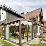 Dom wakacyjny Panoramaferienhaus Sorpesee, 120qm *