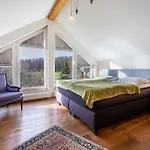 Dom wakacyjny Panoramaferienhaus Sorpesee, 120qm *