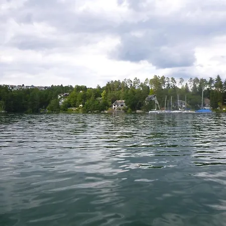 Panoramaferienhaus Sorpesee, 120qm Hébergement de vacances