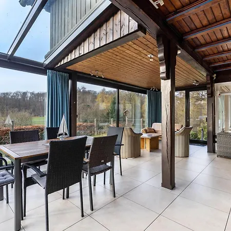 Panoramaferienhaus Sorpesee, 120qm بيت للعطل