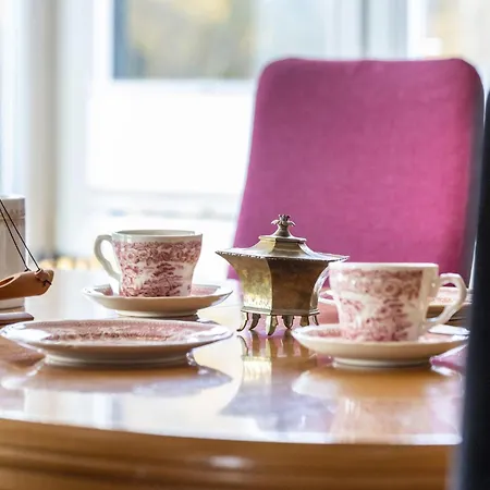 Panoramaferienhaus Sorpesee, 120qm بيت للعطل