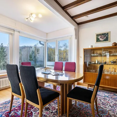 Panoramaferienhaus Sorpesee, 120qm Prázdninový dům Sundern