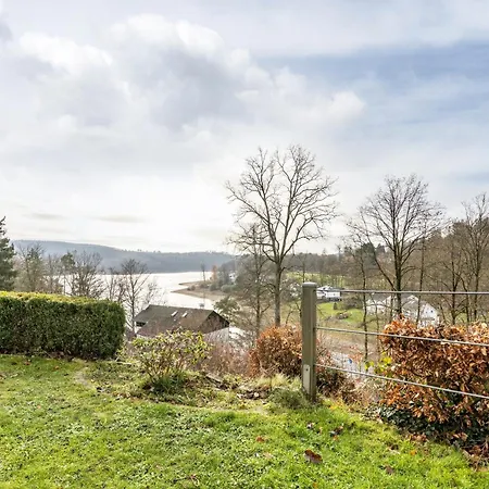 Panoramaferienhaus Sorpesee, 120qm Prázdninový dům *