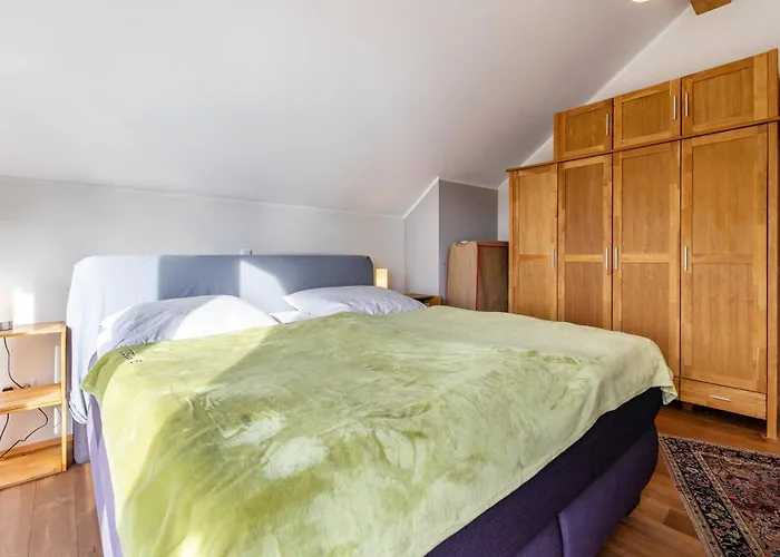 Panoramaferienhaus Sorpesee, 120qm Feriehus *