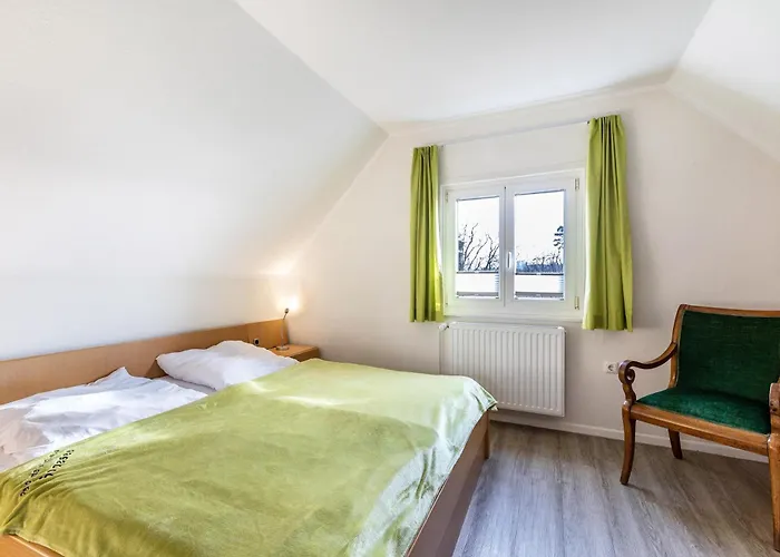 Feriehus Panoramaferienhaus Sorpesee, 120qm Sundern