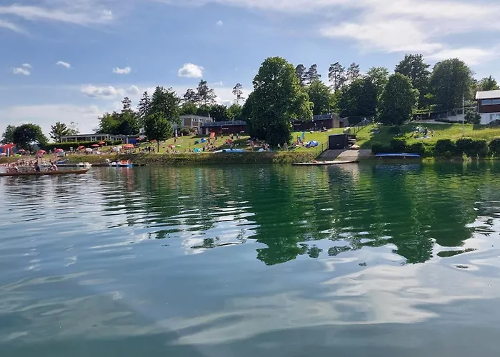 Panoramaferienhaus Sorpesee, 120qm Hébergement de vacances